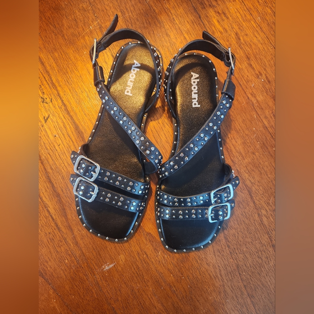 Abound studded sandals NWOT